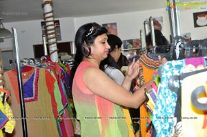 Samia Alam Khan Swathi Kilaru Designer Exhibition