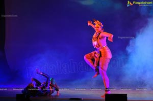 Classical Dancer Shobana