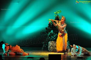 Classical Dancer Shobana