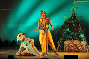 Classical Dancer Shobana