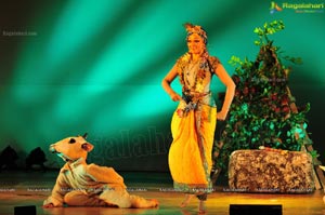 Classical Dancer Shobana