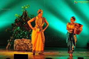 Classical Dancer Shobana