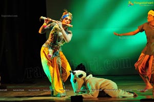 Classical Dancer Shobana