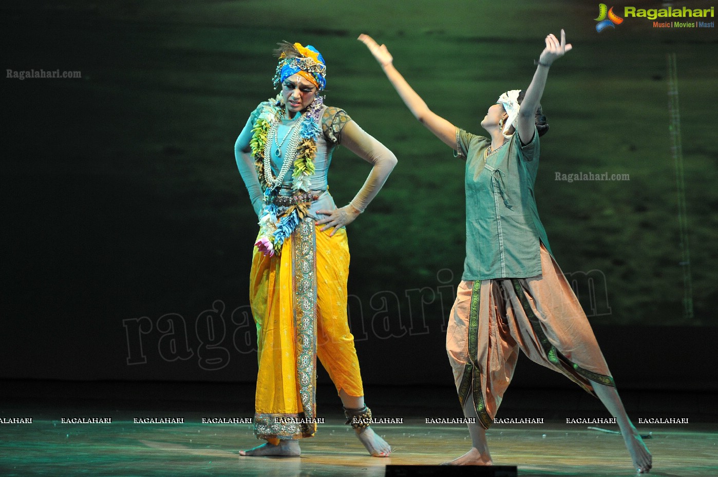 Krishna - A Multimedia Dance Drama by Shobana and Troupe