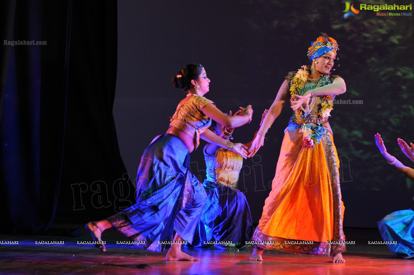 Krishna - A Multimedia Dance Drama by Shobana and Troupe