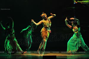 Classical Dancer Shobana