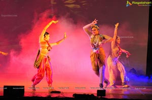 Classical Dancer Shobana