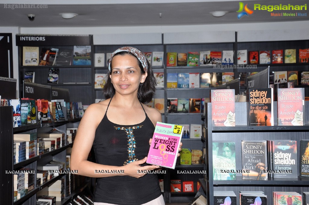Rujuta Diwekar's Women and The Weight Loss Tamasha Book Launch