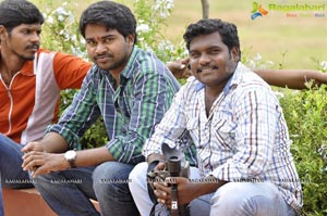 Aadumagadura Bujji working Stills