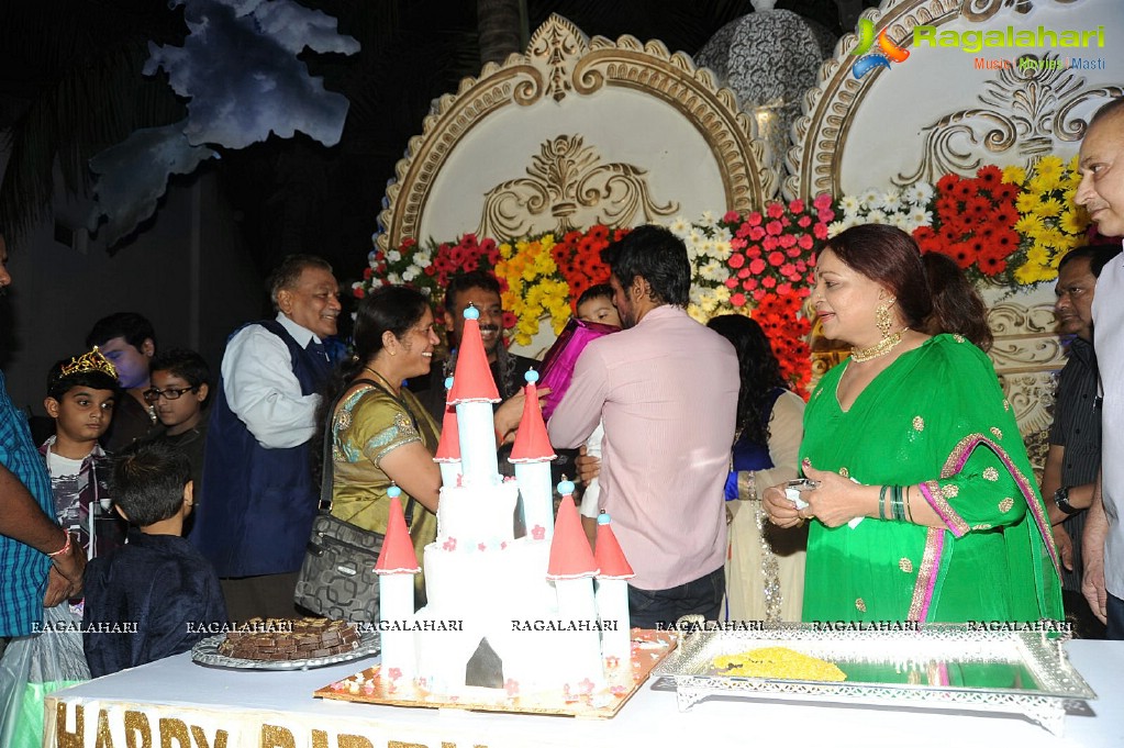 Naresh Son Ranvi's 1st Birthday Celebrations