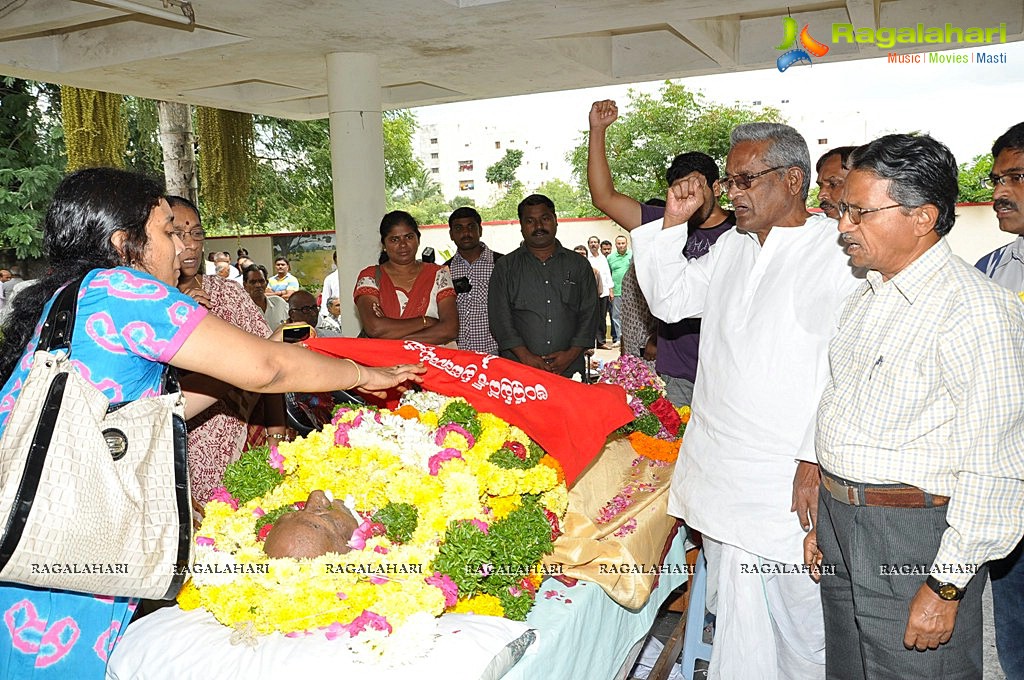 Celebs Pay Homage to Tammareddy Krishnamurthy