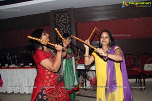 Dandiya Ke Rang Akarshan Club Ke Sang