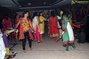 Dandiya Ke Rang Akarshan Club Ke Sang