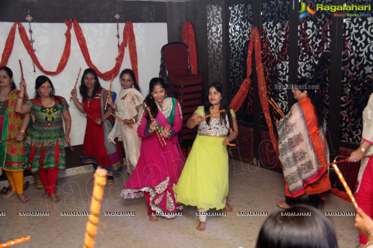 Dandiya Ke Rang Akarshan Club Ke Sang at Basil Lumbini Mall, Hyderabad