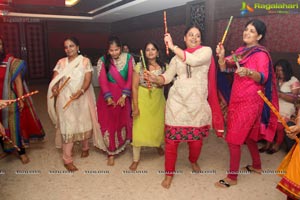 Dandiya Ke Rang Akarshan Club Ke Sang