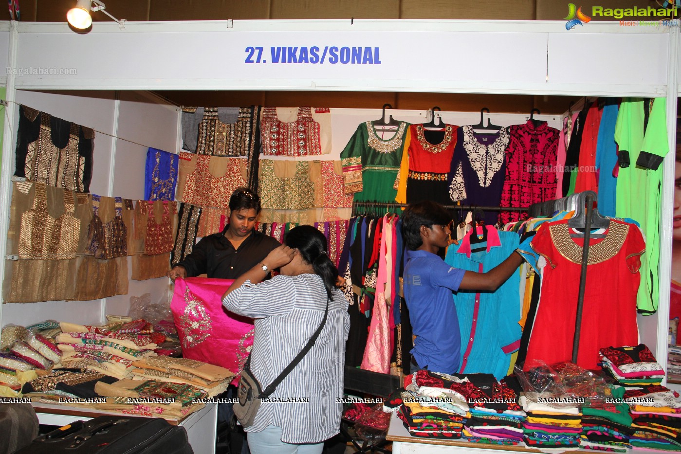 Akritti Elite: The Day and Night Bazaar in Hyderabad