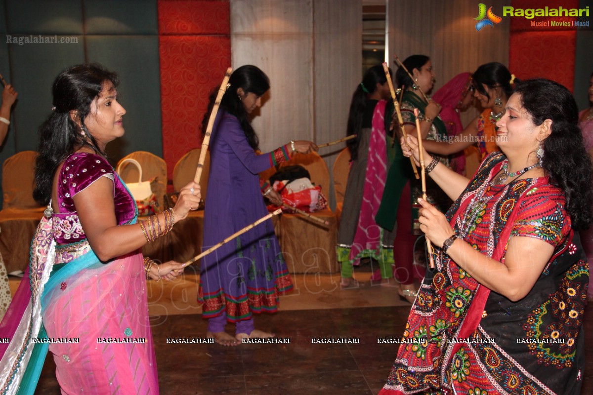 Dandiya Dhamaal by Jiyo Jindagi Club, Hyderabad