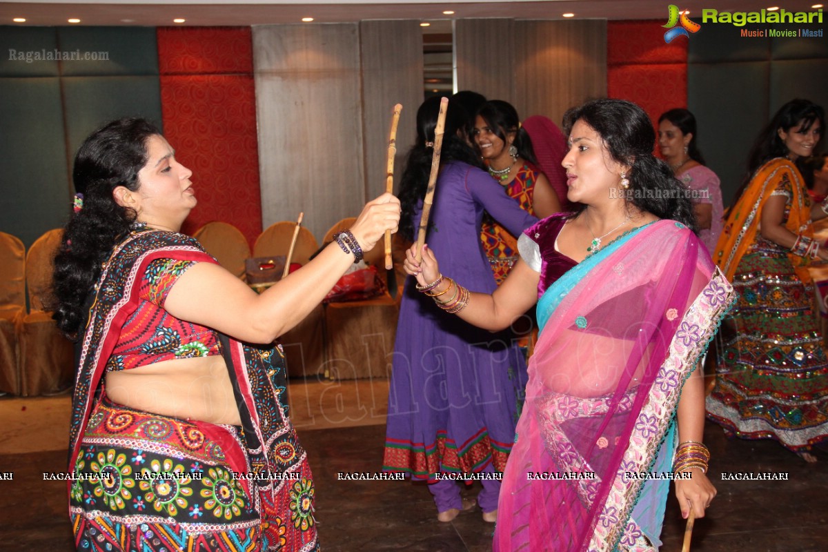 Dandiya Dhamaal by Jiyo Jindagi Club, Hyderabad