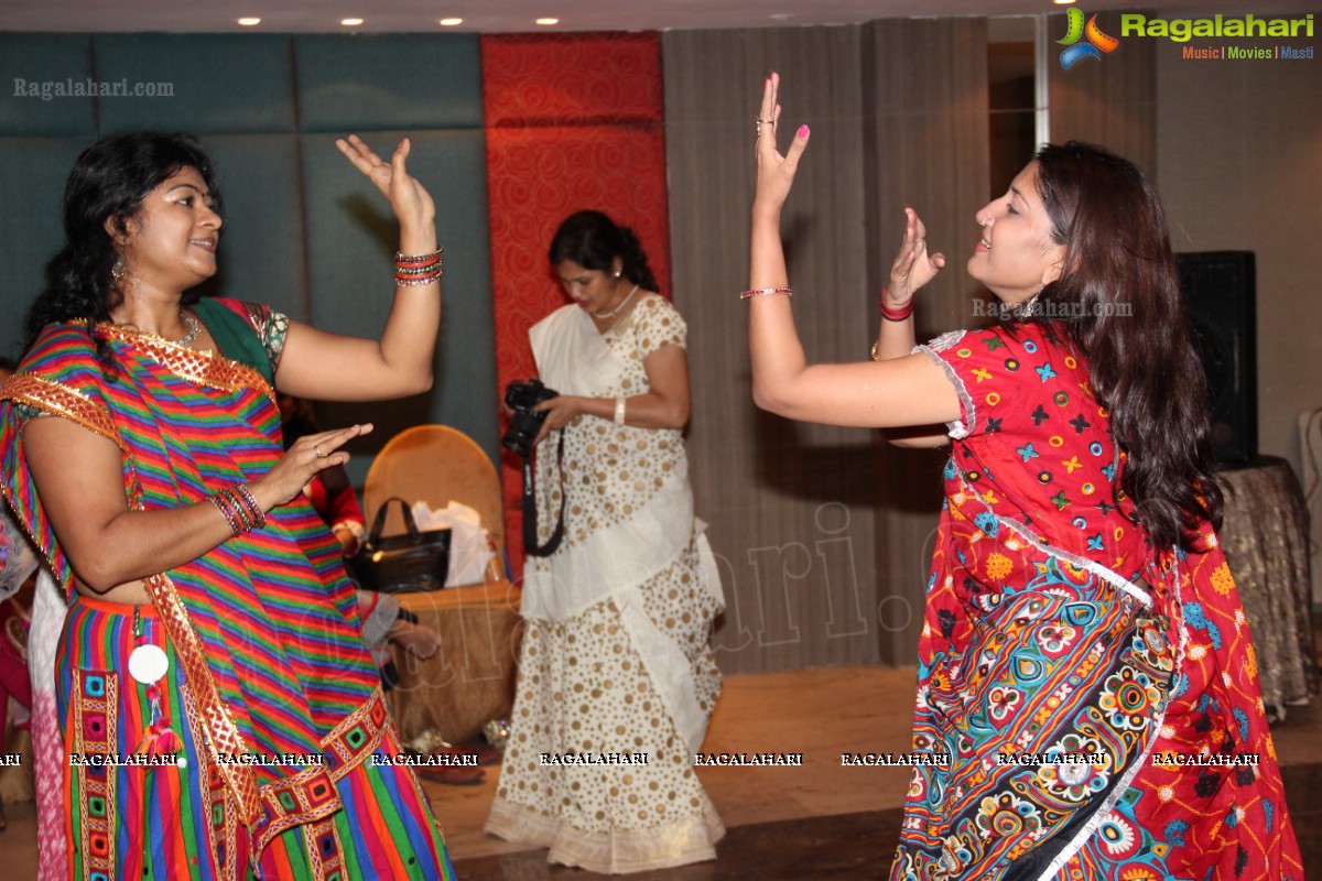 Dandiya Dhamaal by Jiyo Jindagi Club, Hyderabad