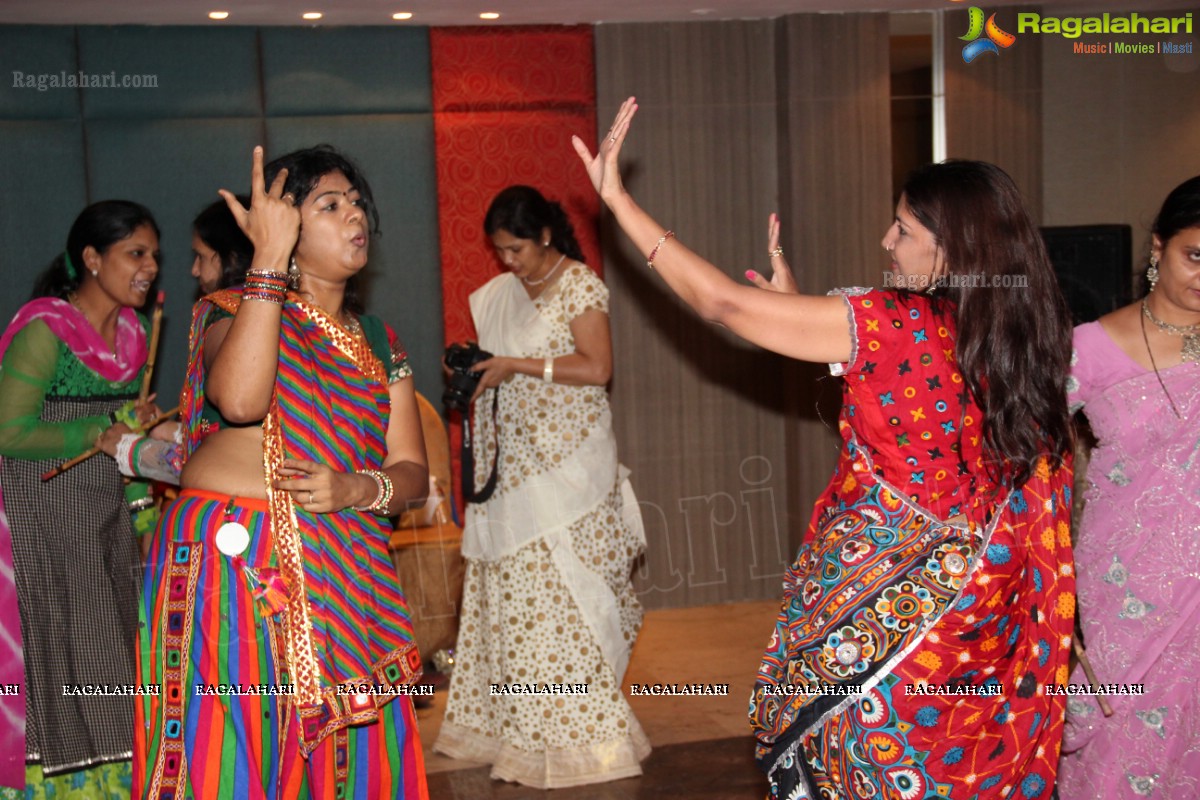 Dandiya Dhamaal by Jiyo Jindagi Club, Hyderabad