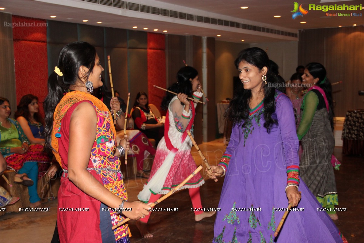 Dandiya Dhamaal by Jiyo Jindagi Club, Hyderabad