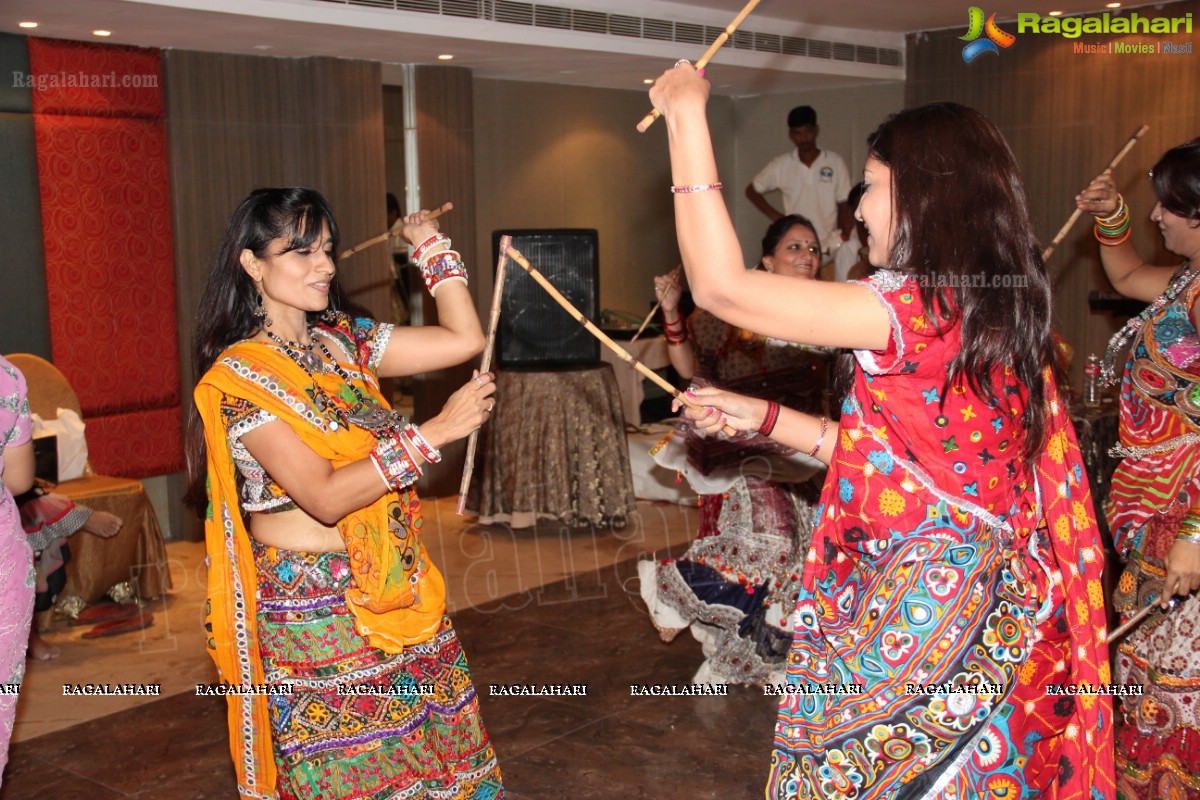 Dandiya Dhamaal by Jiyo Jindagi Club, Hyderabad