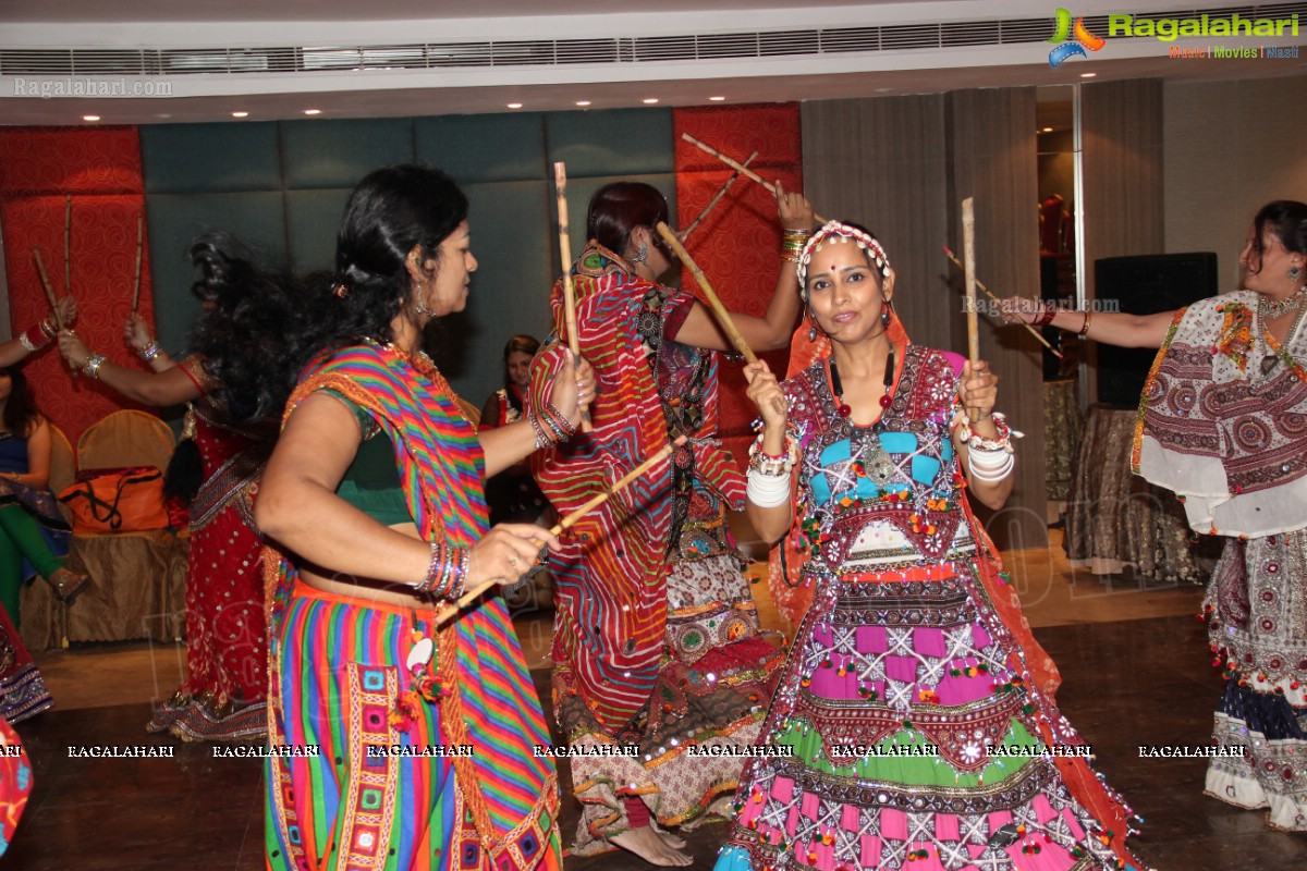 Dandiya Dhamaal by Jiyo Jindagi Club, Hyderabad