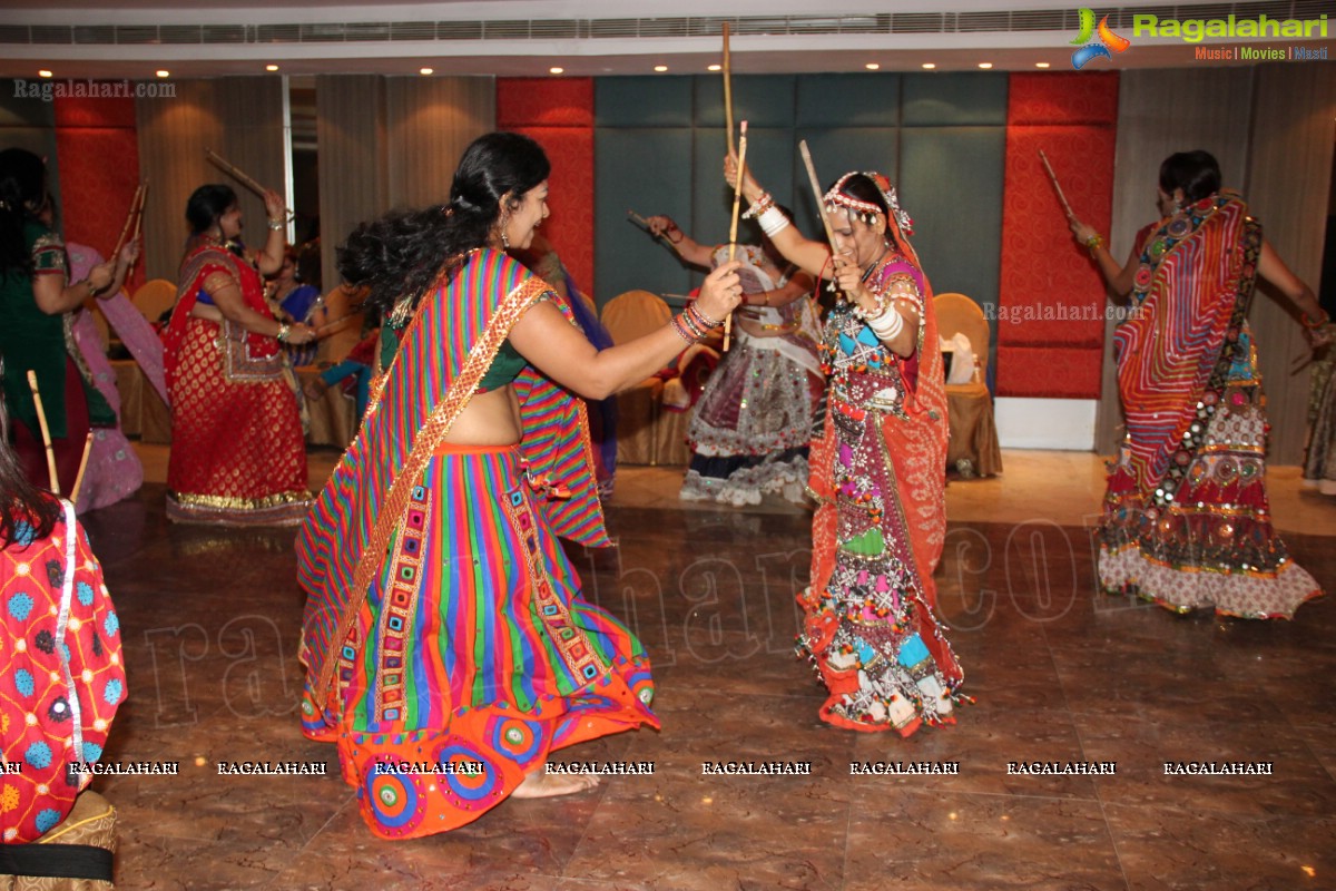 Dandiya Dhamaal by Jiyo Jindagi Club, Hyderabad