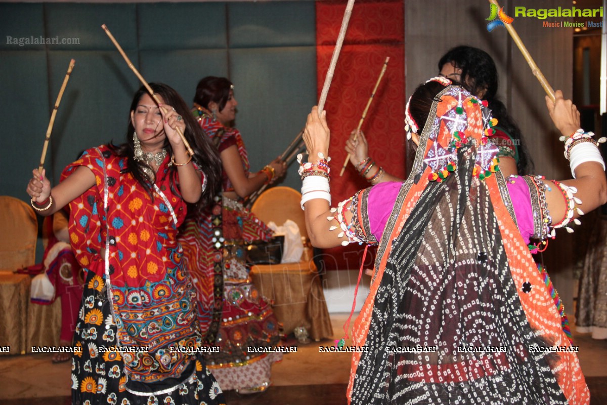 Dandiya Dhamaal by Jiyo Jindagi Club, Hyderabad