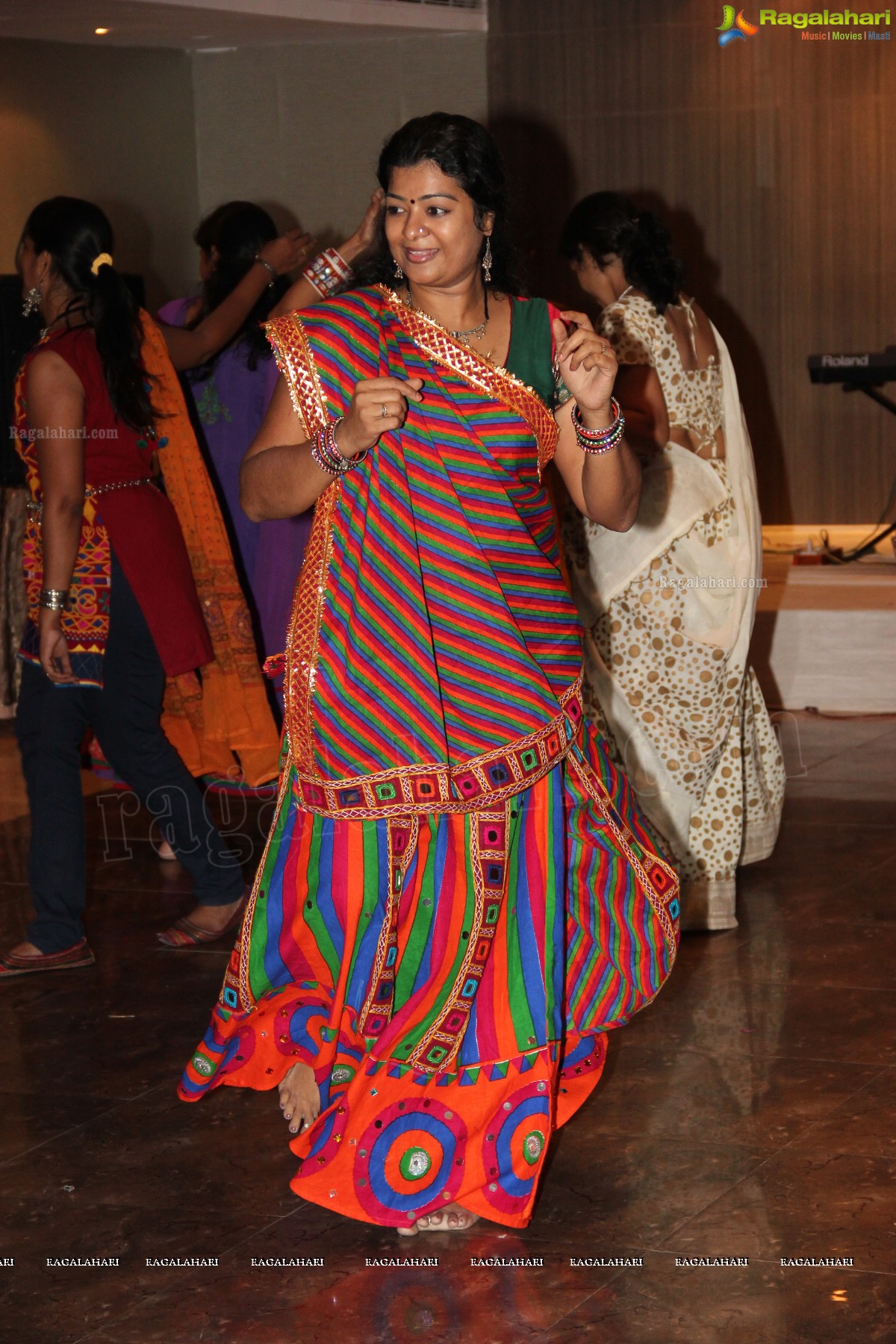 Dandiya Dhamaal by Jiyo Jindagi Club, Hyderabad