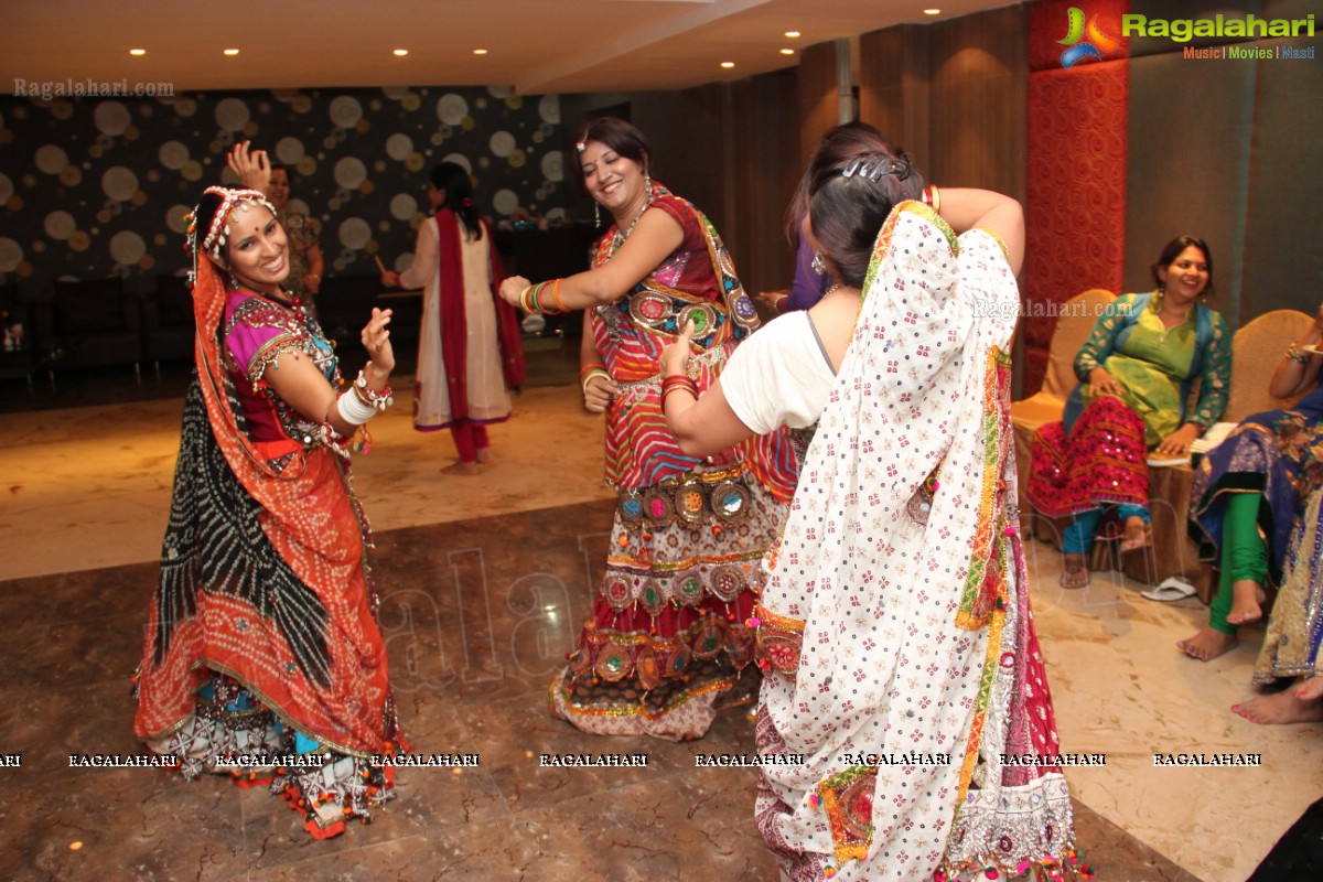 Dandiya Dhamaal by Jiyo Jindagi Club, Hyderabad