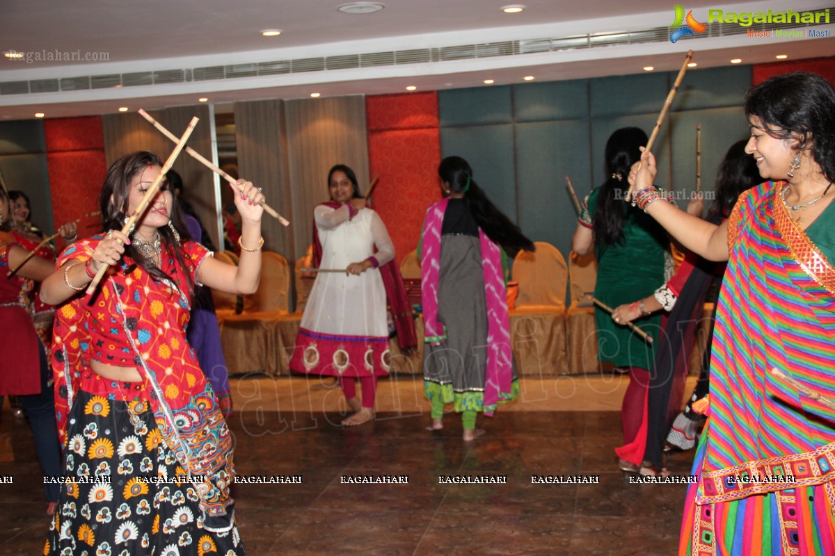 Dandiya Dhamaal by Jiyo Jindagi Club, Hyderabad