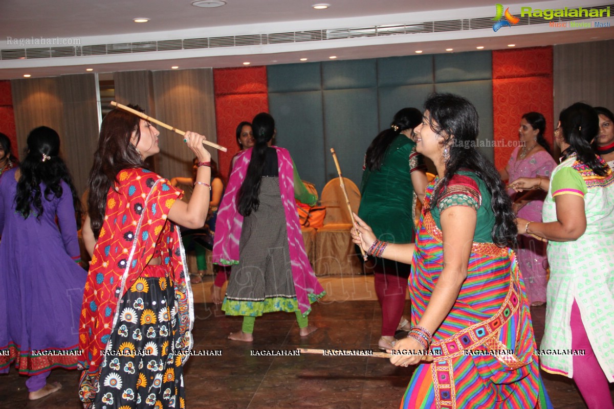 Dandiya Dhamaal by Jiyo Jindagi Club, Hyderabad