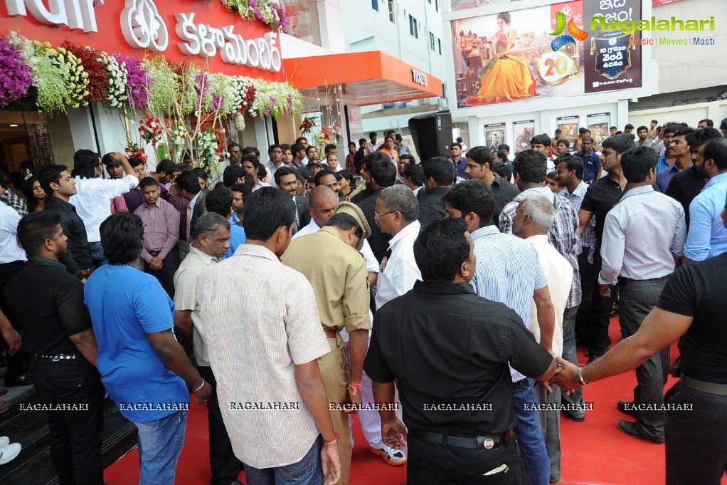 Samantha inaugurates Kalamandir Exclusive Store at AS Rao Nagar, Hyderabad