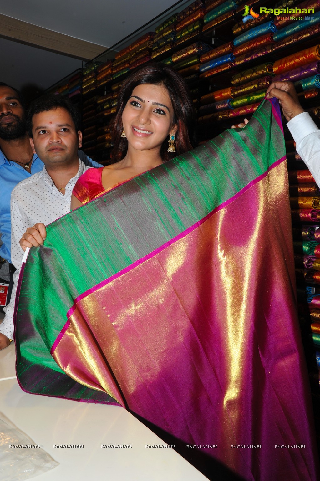 Samantha inaugurates Kalamandir Exclusive Store at AS Rao Nagar, Hyderabad