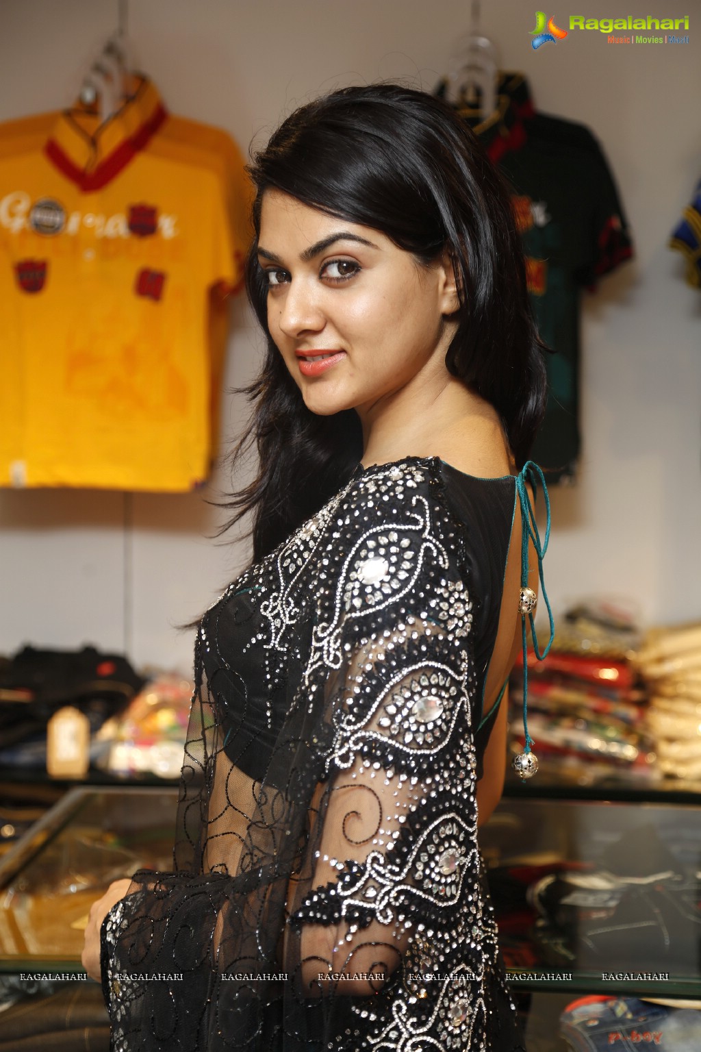 Samantha inaugurates Kalamandir Exclusive Store at AS Rao Nagar, Hyderabad