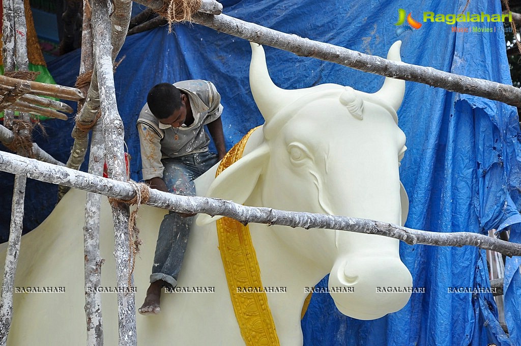 Making of Khairathabad Ganesh 2013