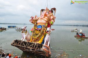 Khairatabad Ganesh Idol 2013 Immersion