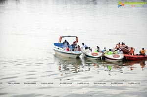 Khairatabad Ganesh Idol 2013 Immersion