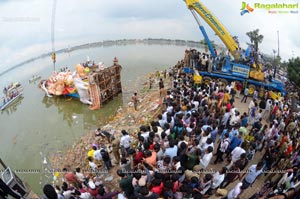 Khairatabad Ganesh Idol 2013 Immersion