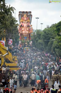 Khairatabad Ganesh Idol 2013 Immersion