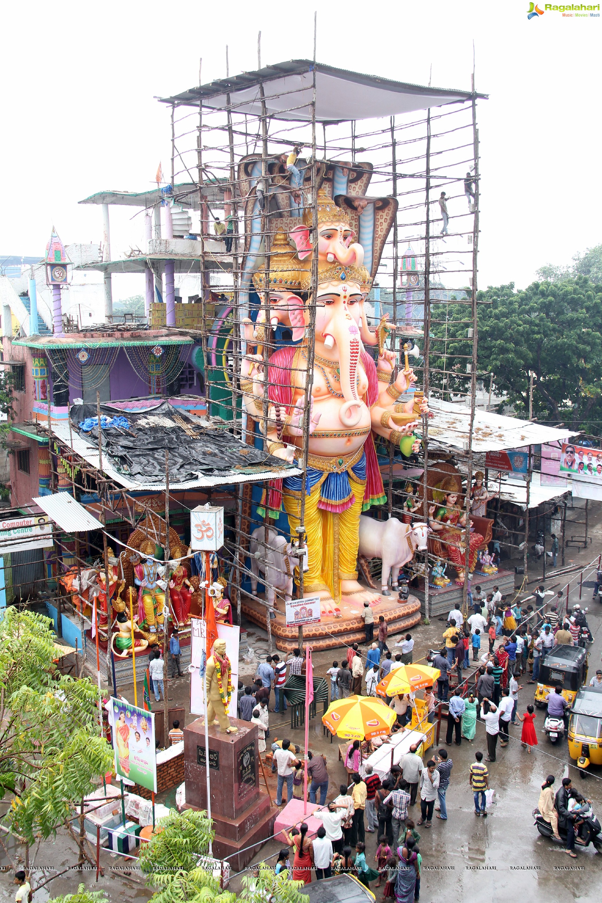 Khairatabad Ganesh 2013 (HD)