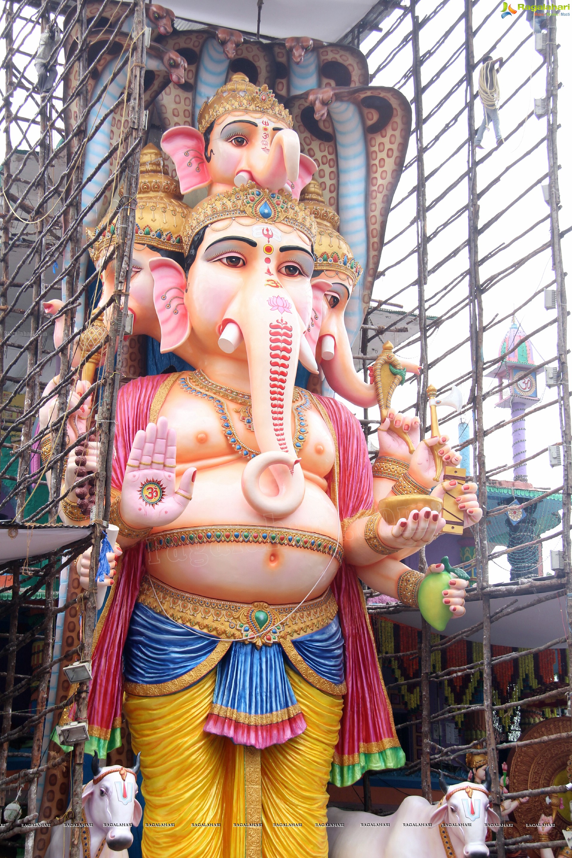 Khairatabad Ganesh 2013 (HD)