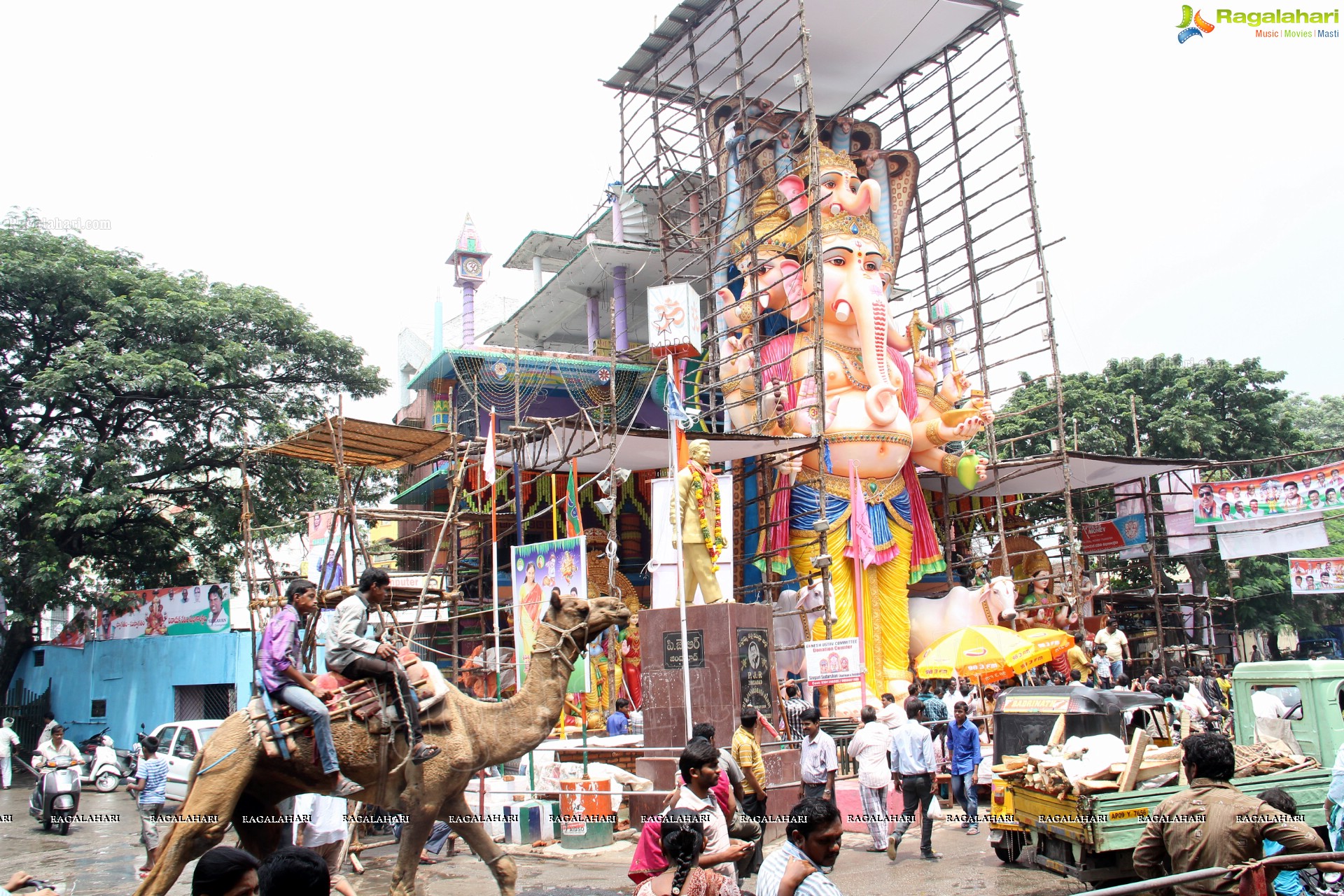 Khairatabad Ganesh 2013 (HD)