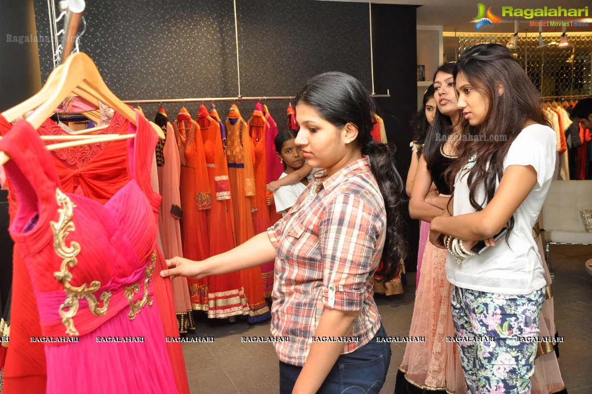 Designer Mansi Vuppala's Ethnic Wear Collection Launch