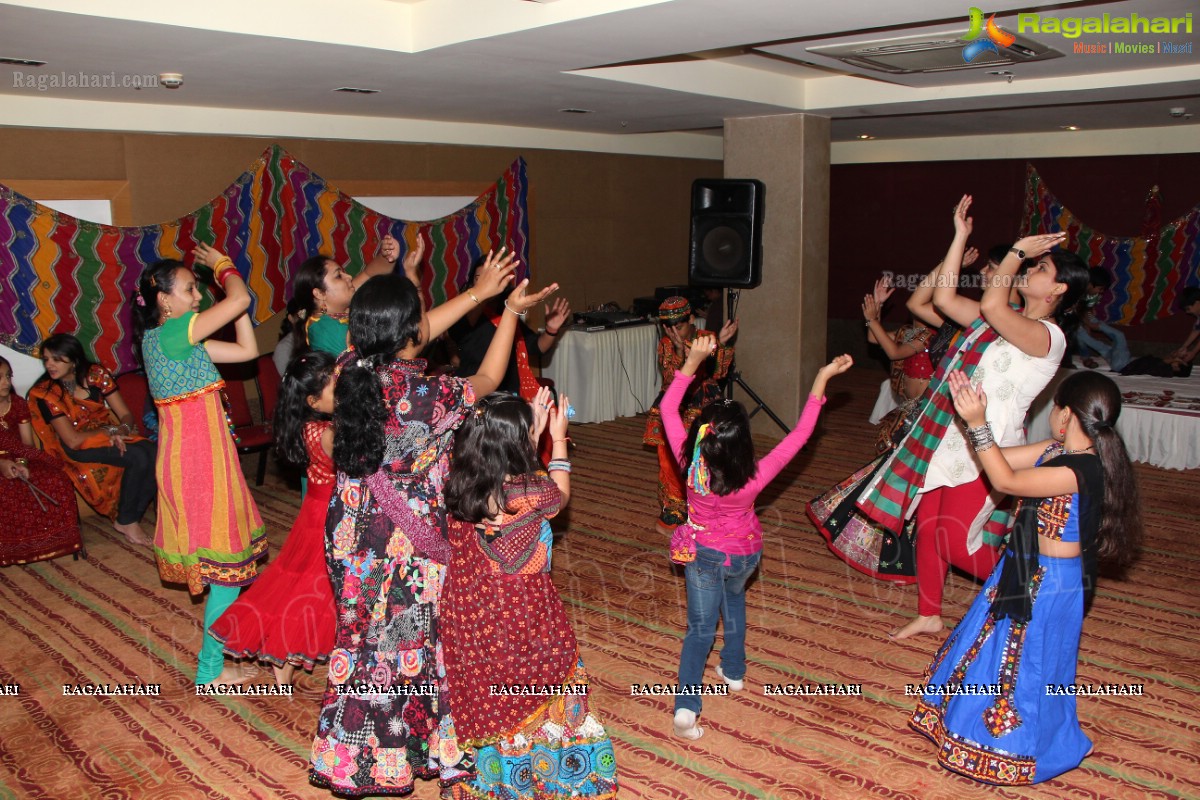 Mom and Kiddos Club's Training of Zumba Garba, Dandiya and Vithala