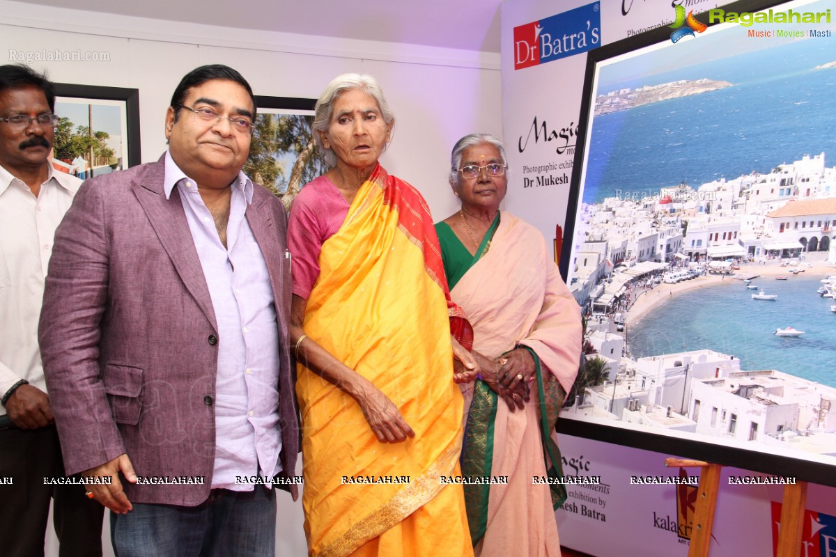 Dr. Mukesh Batra's Charity Photo Exhibition at Kalakriti Art Gallery