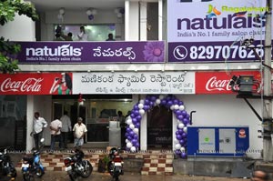 Naturals Salon Rajahmundry