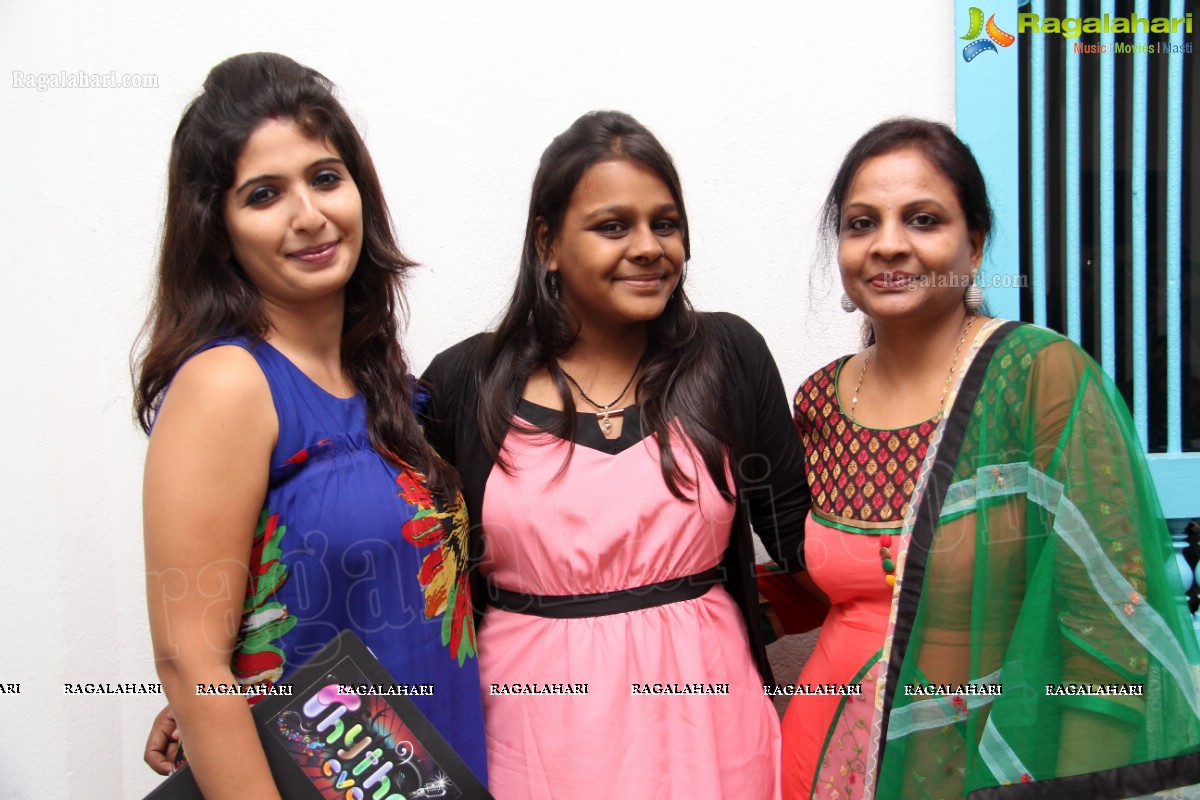 Poorva Agarwal Birthday Party 2013 at Beach, Hyderabad