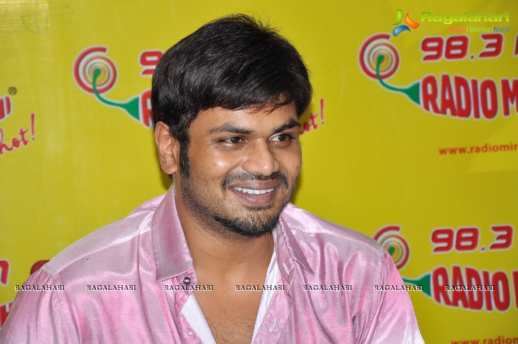 Manchu Manoj @ Radio Mirchi